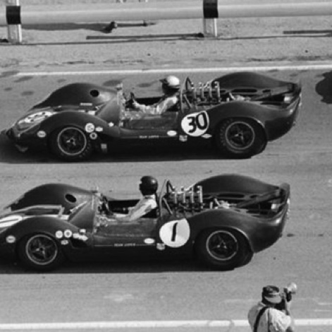 200 miles de Riverside 1965, Times GP, Jim côte à côte avec R.Ginther sur une Lotus 40